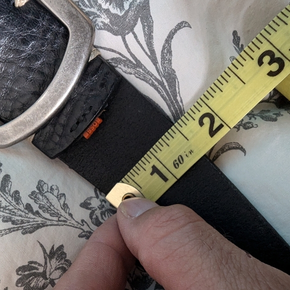 Men's Hugo Boss genuine leather belt size 35-36 - Picture 5 of 5